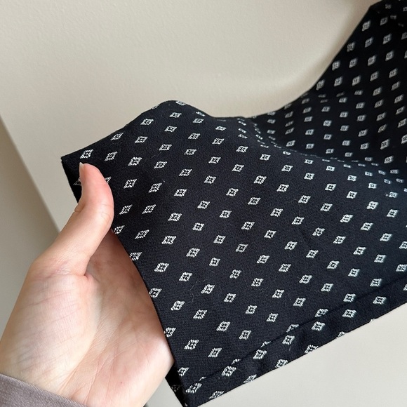 GAP Signature Skinny Ankle Pants, Black and White Diamond Print Pants, Size 10 - Picture 6 of 16